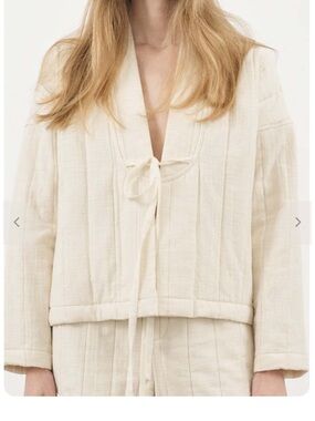 The Handloom Quilted Jacket - Natural So Soft Jacket S/M
